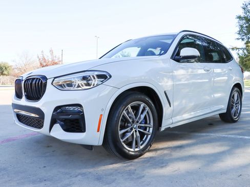Used 2021 BMW X3 M40i w/ Executive Package image 3
