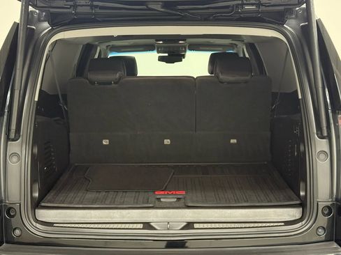 Used 2019 GMC Yukon XL Denali w/ Denali Ultimate Package image 40