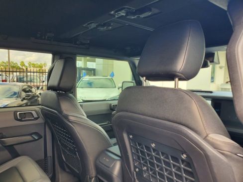Certified 2024 Ford Bronco Black Diamond image 31