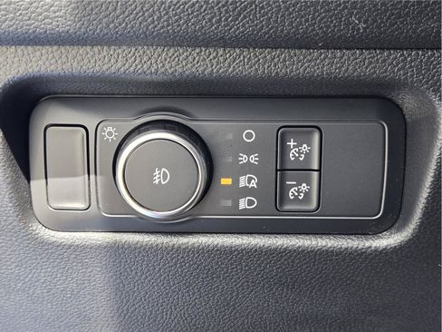 Certified 2025 Ford Ranger XL RWD image 31