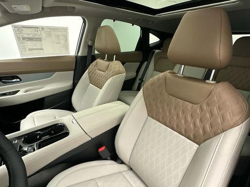 New 2026 Nissan Murano Platinum w/ Cargo Package AWD/4WD image 9