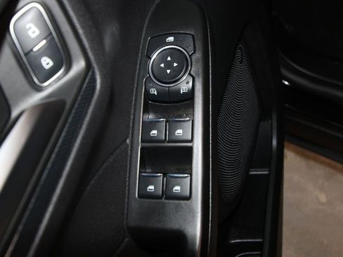 Used 2025 Ford Escape ST-Line Select w/ Class II Trailer Tow Package AWD/4WD image 6