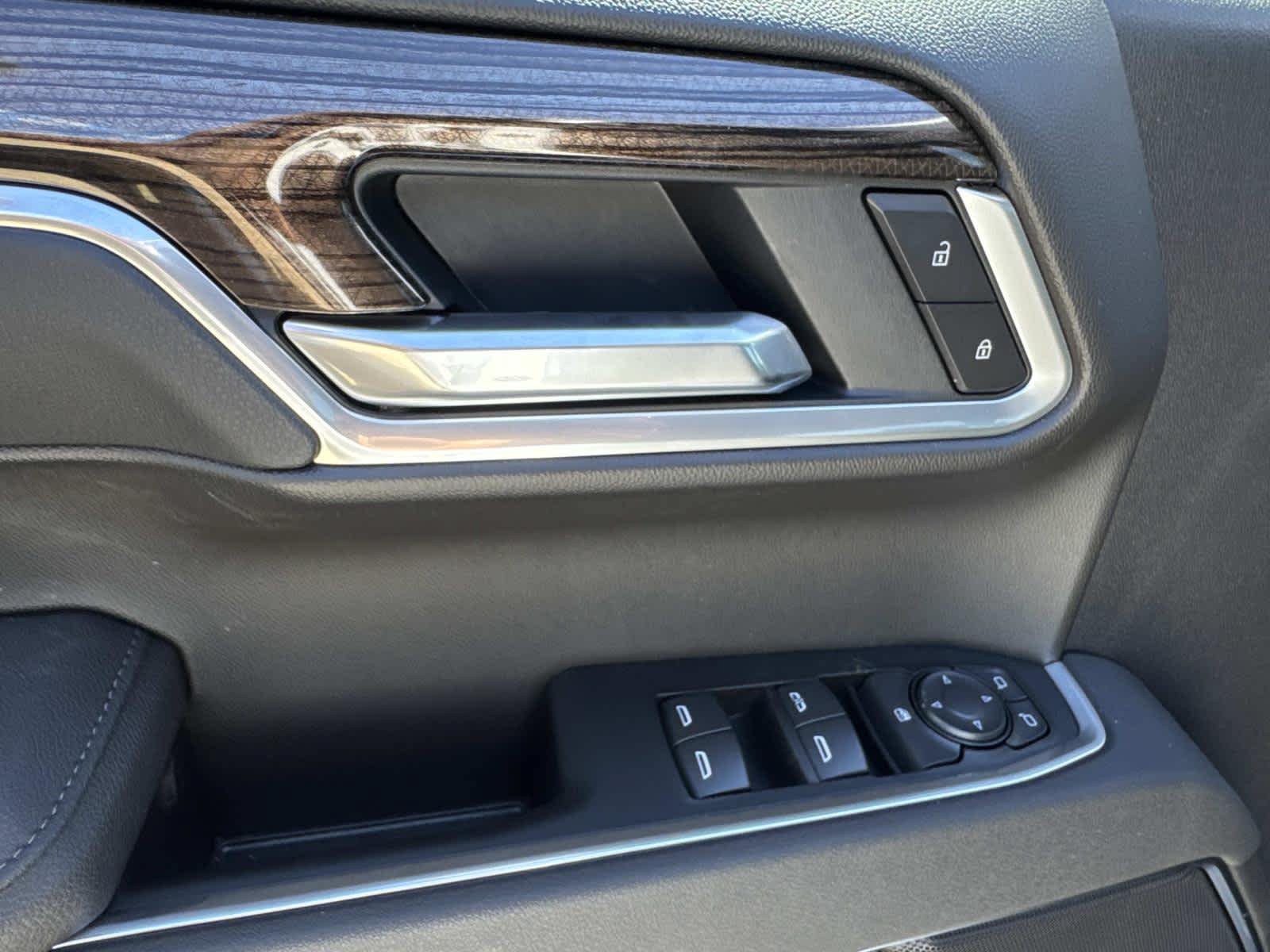 New 2026 Chevrolet Silverado 1500 RST AWD/4WD image 12