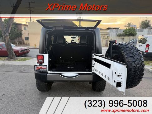 Used 2015 Jeep Wrangler Unlimited Sport AWD/4WD image 11