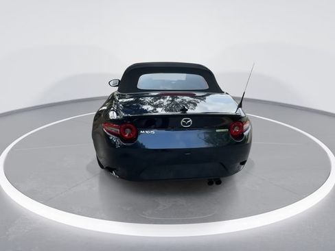 Certified 2025 MAZDA MX-5 Miata Club RWD image 7