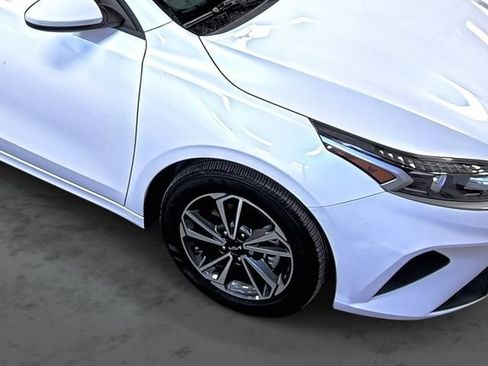 Used 2024 Kia Forte LXS FWD image 15