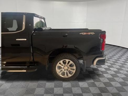 Used 2024 Chevrolet Silverado 1500 LTZ w/ LTZ Convenience Package II AWD/4WD image 6
