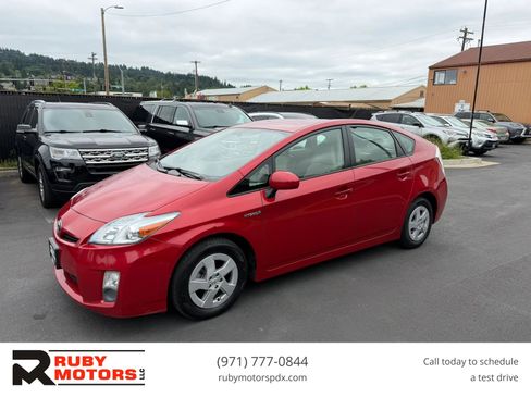 Used 2010 Toyota Prius FWD image 1