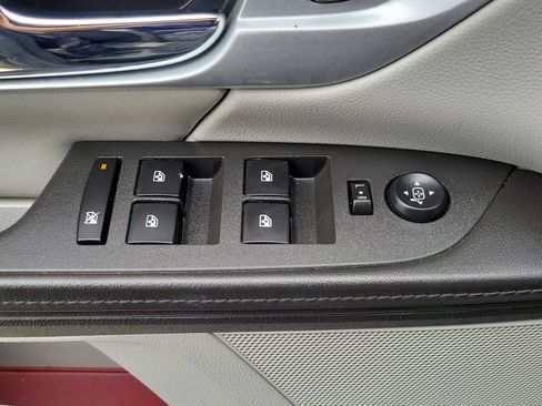 Used 2016 GMC Terrain SLE FWD image 18