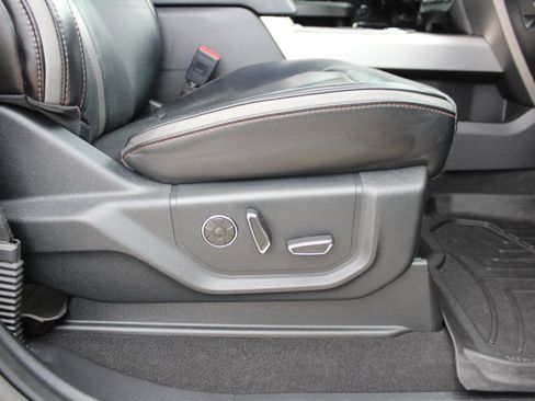 Used 2021 Ford F250 Platinum w/ FX4 Off-Road Package image 68