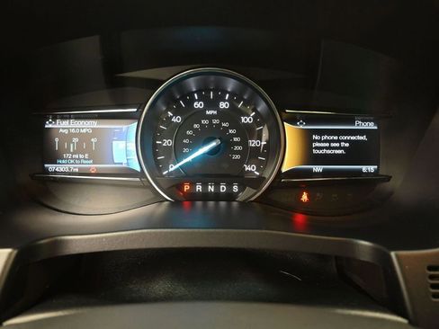 Used 2016 Ford Explorer Limited w/ Equipment Group 301A FWD image 4