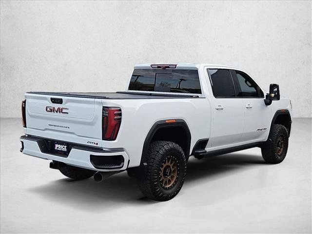 Used 2024 GMC Sierra 2500 AT4 w/ AT4 Premium Plus Package AWD/4WD image 5