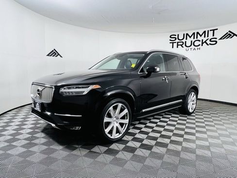 Used 2019 Volvo XC90 T6 Inscription image 2