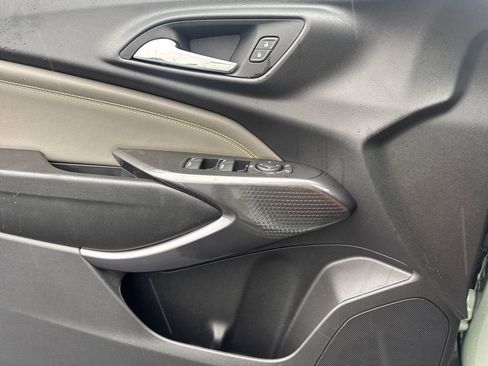 New 2026 Chevrolet Trax ACTIV FWD image 16