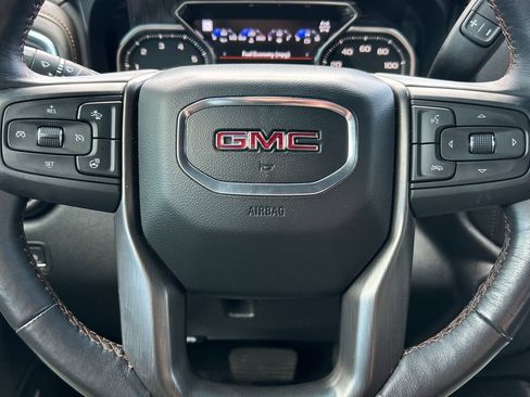 Used 2022 GMC Sierra 1500 AT4 w/ AT4 Carbonpro Edition AWD/4WD image 20
