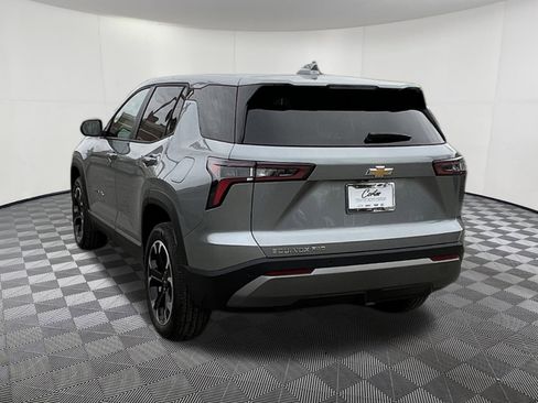New 2026 Chevrolet Equinox LT w/ Convenience Package II image 4