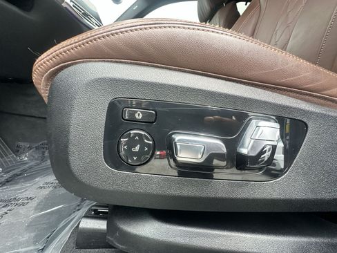 Used 2022 BMW X5 xDrive40i AWD/4WD image 22