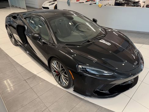 Used 2022 McLaren GT image 5
