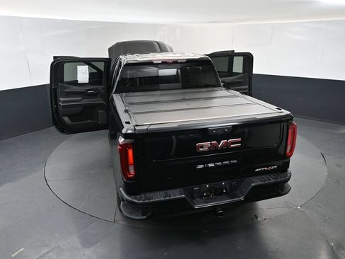 Used 2022 GMC Sierra 1500 AT4X AWD/4WD image 18