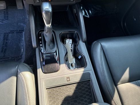 Used 2022 Nissan Frontier PRO-4X w/ Pro-4X Premium Package AWD/4WD image 16