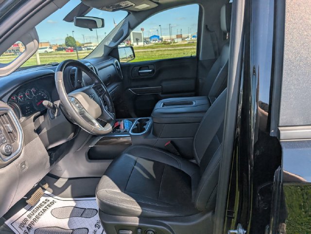 Used 2021 Chevrolet Silverado 1500 LT Trail Boss w/ LT Trail Boss Premium Package AWD/4WD image 15