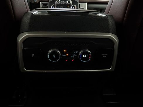 Used 2024 Ford Expedition Limited AWD/4WD image 14