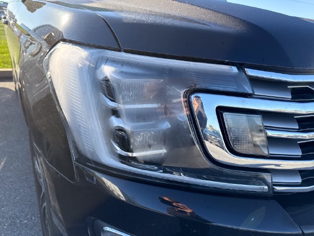 Used 2021 Ford Expedition Max Limited AWD/4WD image 14