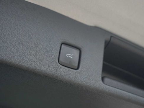 Used 2023 Ford Escape ST-Line w/ Tech Pack #1 FWD image 26