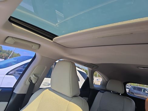 Used 2020 Lexus RX 350L FWD w/ Premium Package image 7