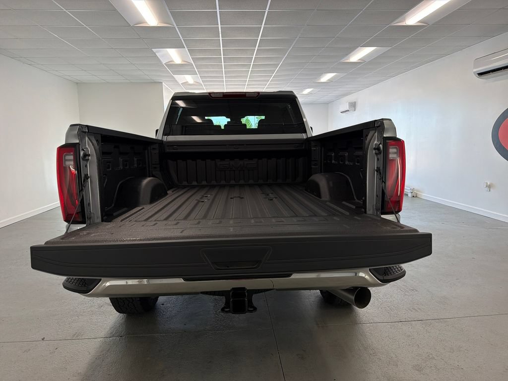 New 2026 GMC Sierra 2500 SLT AWD/4WD image 7