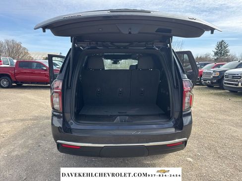 Used 2023 Chevrolet Tahoe LT w/ Luxury Package image 37