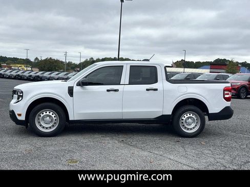 New 2025 Ford Maverick XL image 4