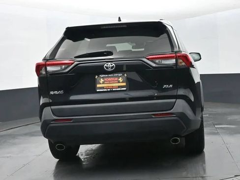 Used 2024 Toyota RAV4 XLE FWD image 8