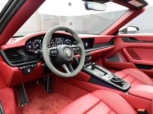 Certified 2023 Porsche 911 Targa 4 GTS AWD/4WD image 4
