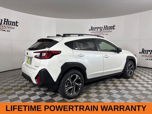 Used 2025 Subaru Crosstrek 2.0i Premium AWD/4WD image 5
