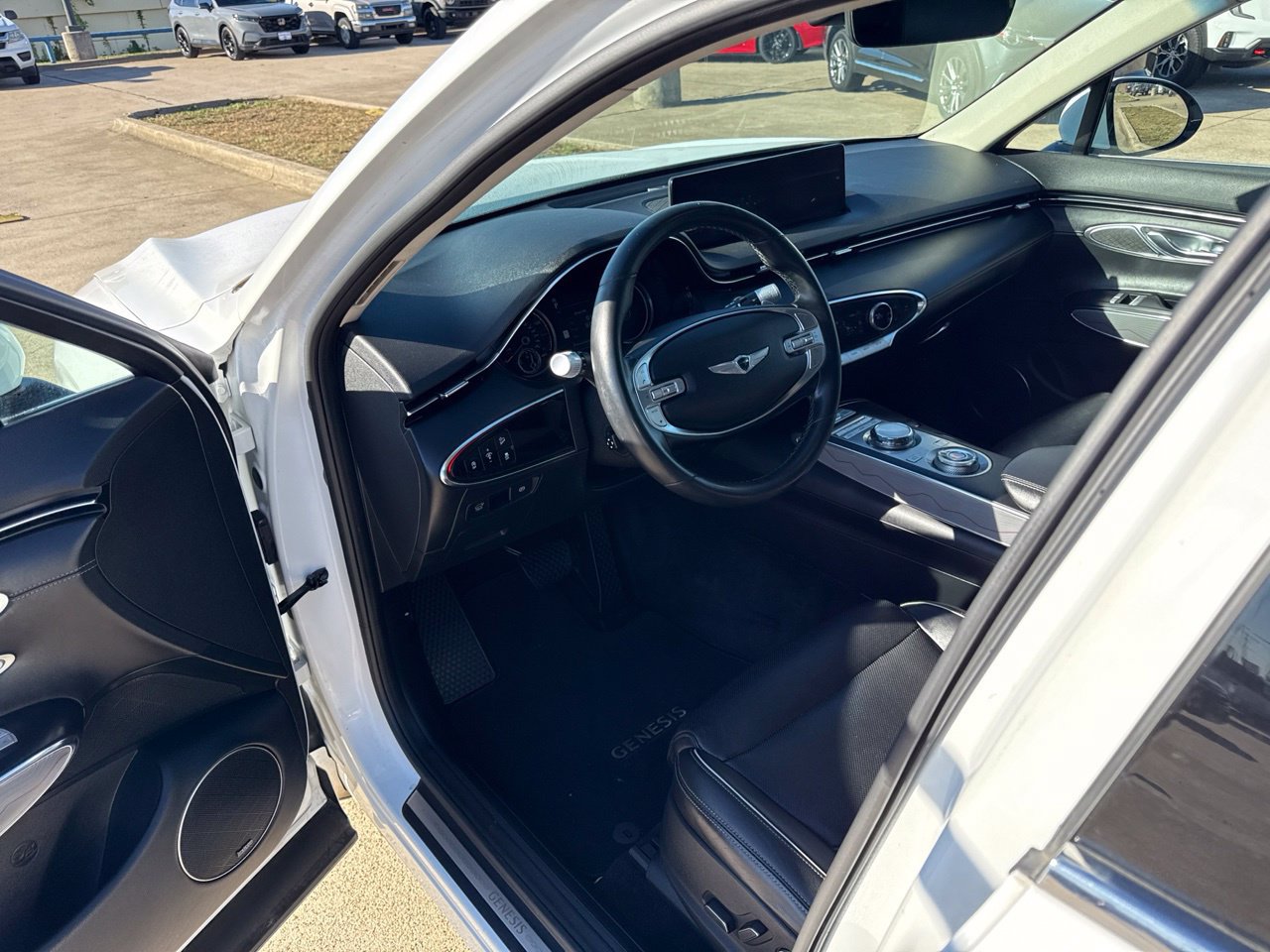 Used 2022 Genesis GV70 2.5T w/ Advanced Package AWD/4WD image 20
