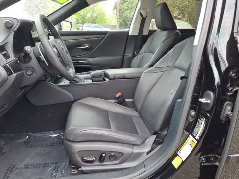 Certified 2022 Lexus ES 350 w/ Premium Package FWD image 15