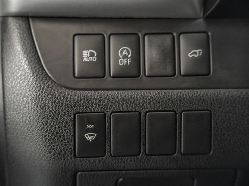 Used 2017 Toyota Highlander Plus w/ Protection Package #3 image 47