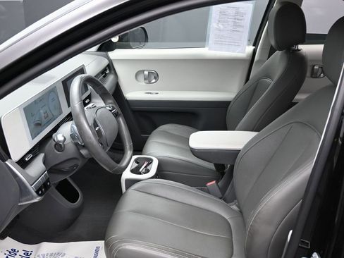 Used 2022 Hyundai Ioniq 5 SE image 16