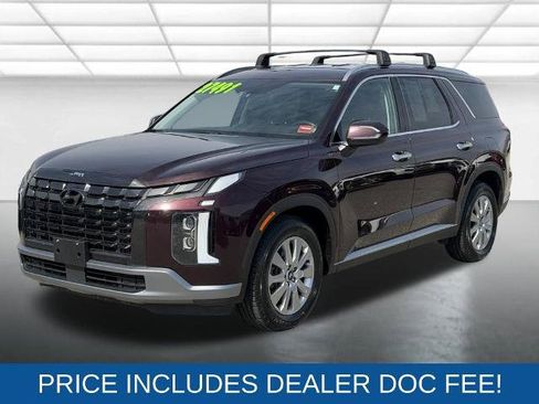 Used 2023 Hyundai Palisade SEL AWD/4WD image 3