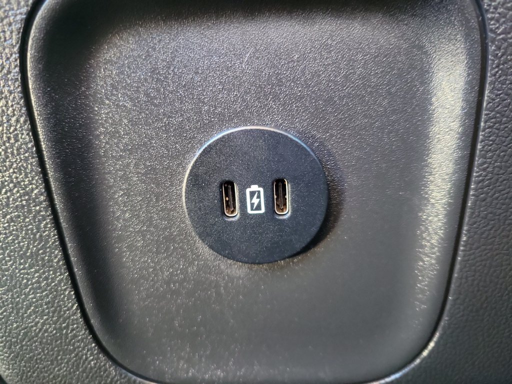 Used 2023 Ford Escape Active AWD/4WD image 16