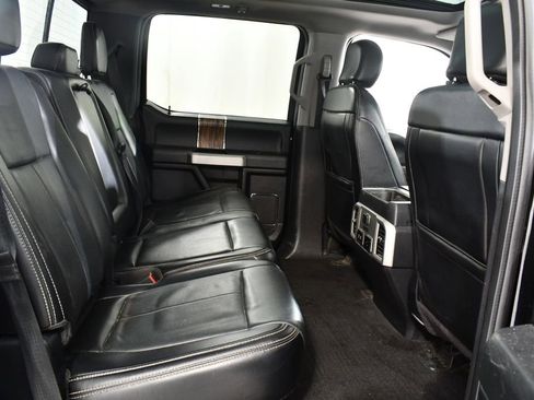 Used 2018 Ford F150 Lariat w/ Equipment Group 502A Luxury image 19