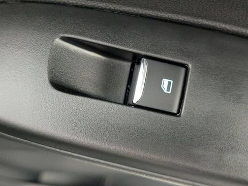 Used 2025 Ford Escape Active FWD image 33