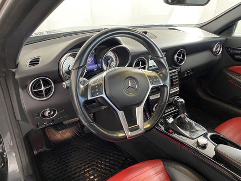 Used 2014 Mercedes-Benz SLK 350 image 4