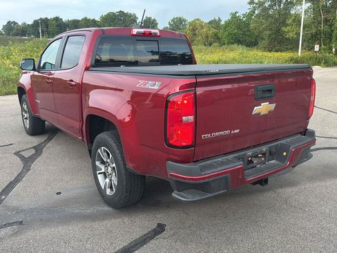 Used 2020 Chevrolet Colorado Z71 AWD/4WD image 3