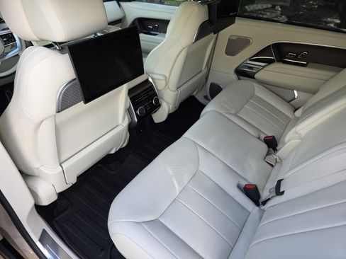 Certified 2024 Land Rover Range Rover Long Wheelbase Autobiography AWD/4WD image 15