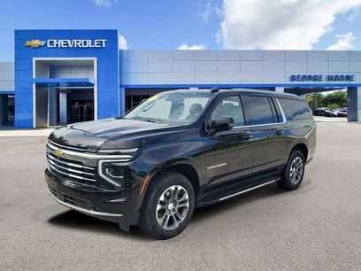 Used 2025 Chevrolet Suburban LT w/ Comfort Package