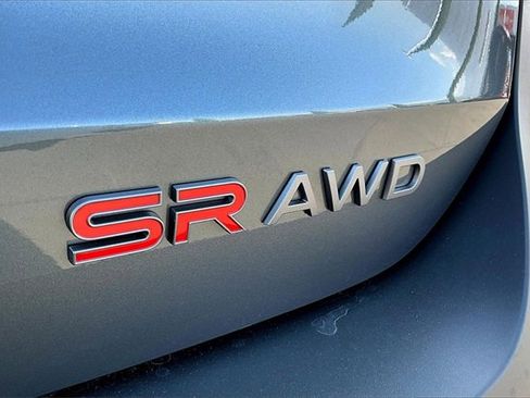 New 2026 Nissan Kicks SR w/ Cold Weather Package image 9