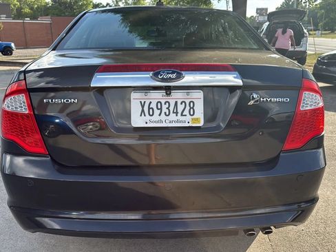 Used 2010 Ford Fusion Hybrid FWD image 4