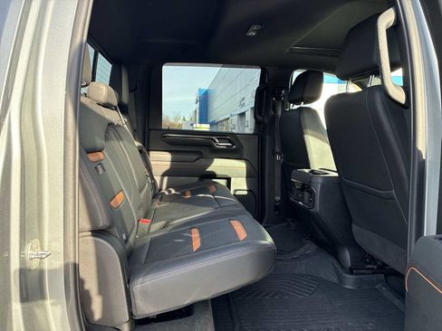 Used 2024 GMC Sierra 2500 AT4 w/ Max Trailering Package image 28